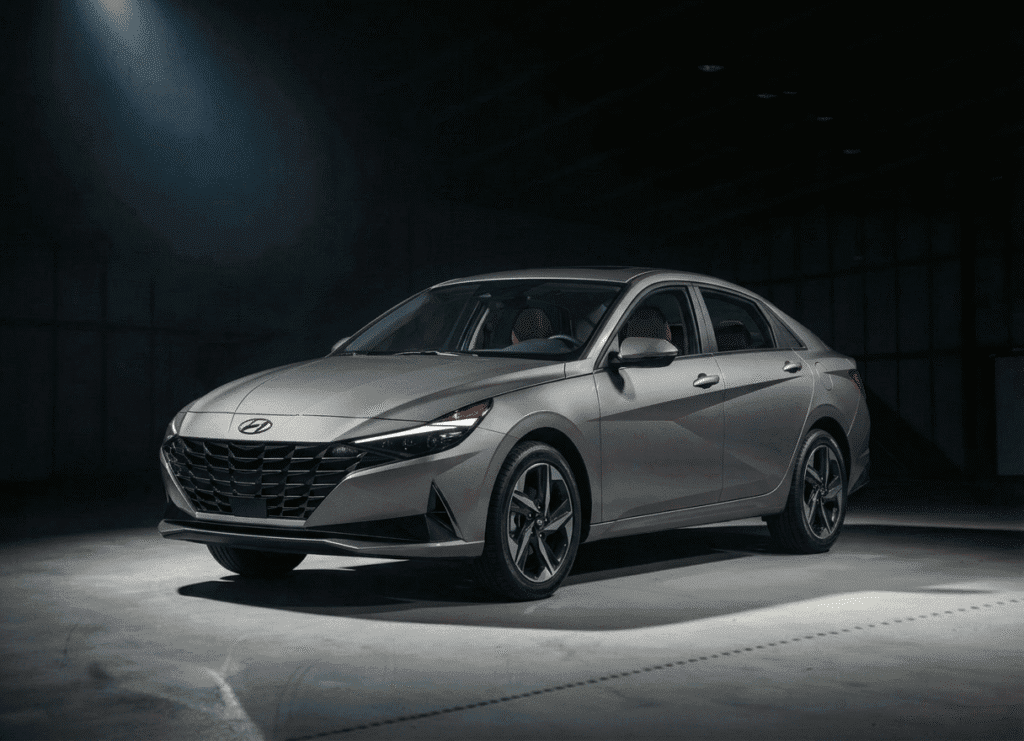 Hyundai Elantra AD – Year Model: 2025 | Car Color: Gray
