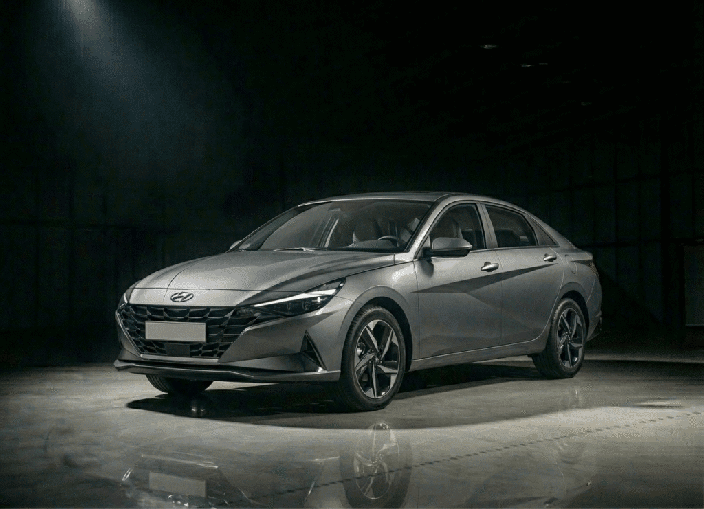 Hyundai Elantra CN7 – Year Model: 2022 | Car Color: Gray