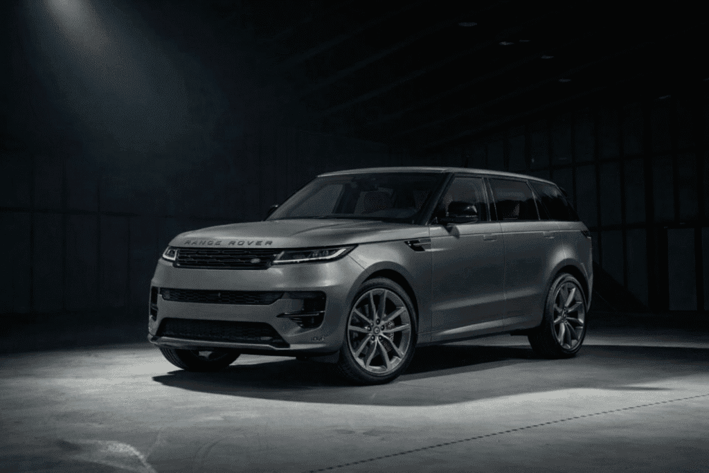 RNGE ROVER SPORT – Year Model: 2024 | Car Color: Gray