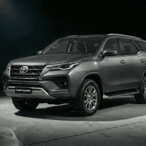 TOYOTA FORTUNER - Year Model: Fortuner 2021 | Car Color: Grey